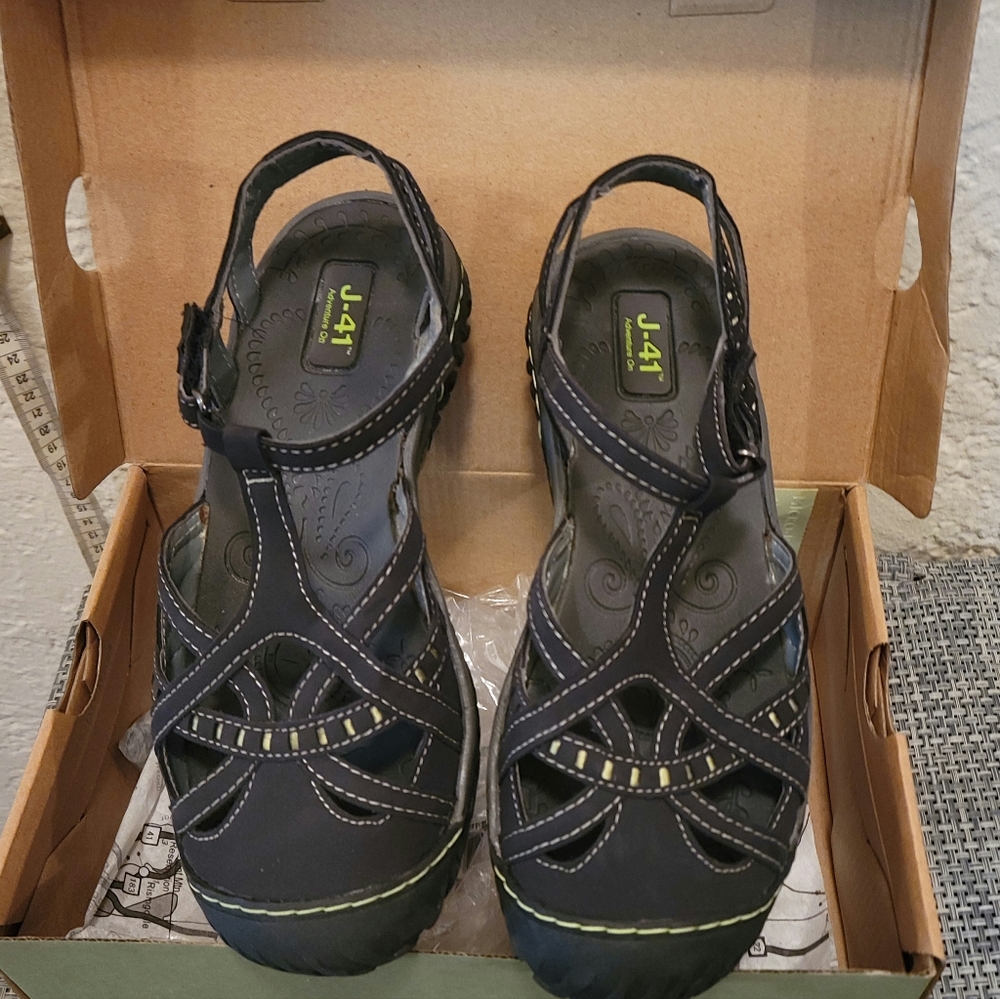 J-41 Jeep Outdoor Abagail  Adventure Shoe